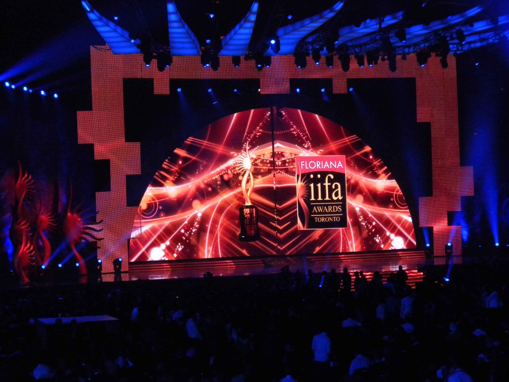 iifa-awards-stage-photo-by-jyotika-malhotra-on-exshoesme-com