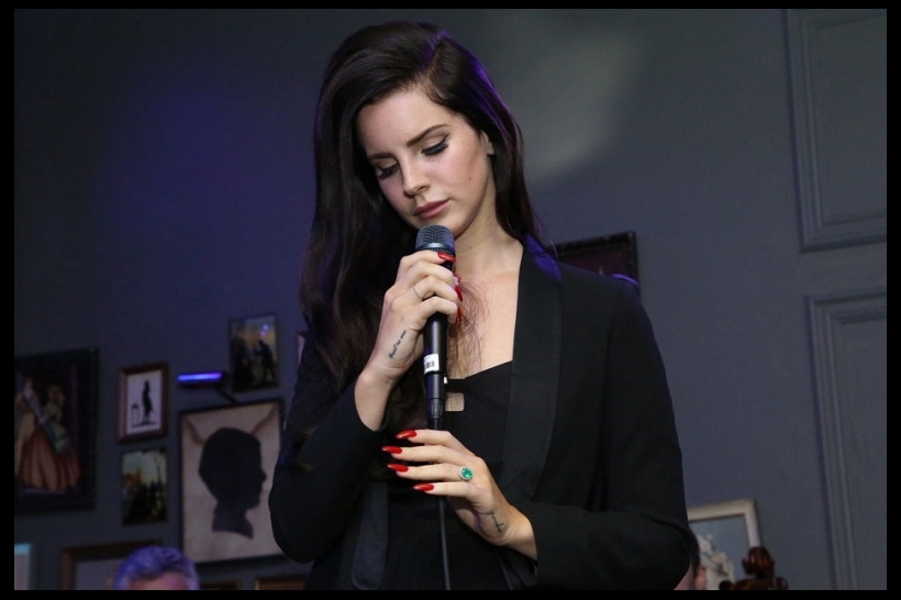 7 things to know about LANA DEL RAY.