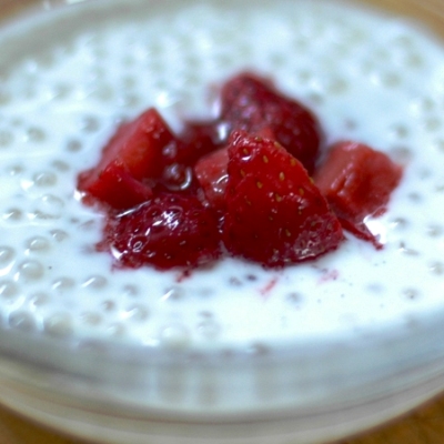 Tapioca Pudding with Strawberry