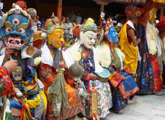 hemis-festival