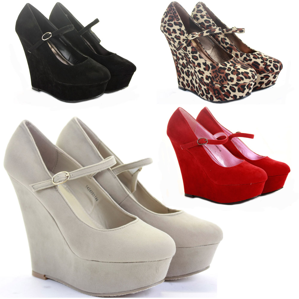 How To Rock Wedges In Style! – BMS | Bachelor of Management Studies ...