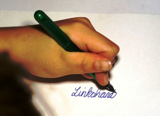 International Lefthanders Day 20