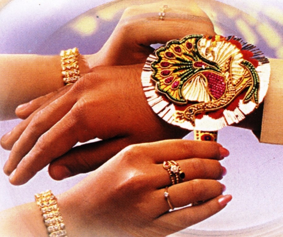 Raksha Bandhan 10