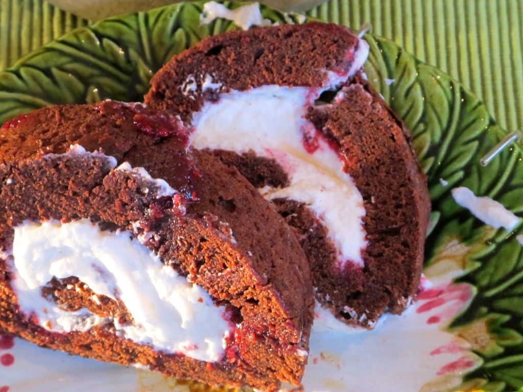 Swiss roll Chocolate Roulade 1