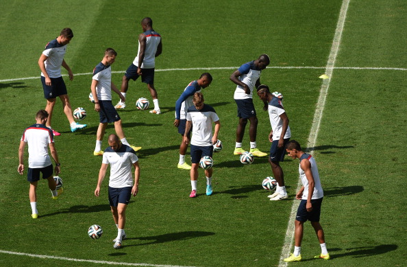 FBL-WC-2014-FRA-TRAINING