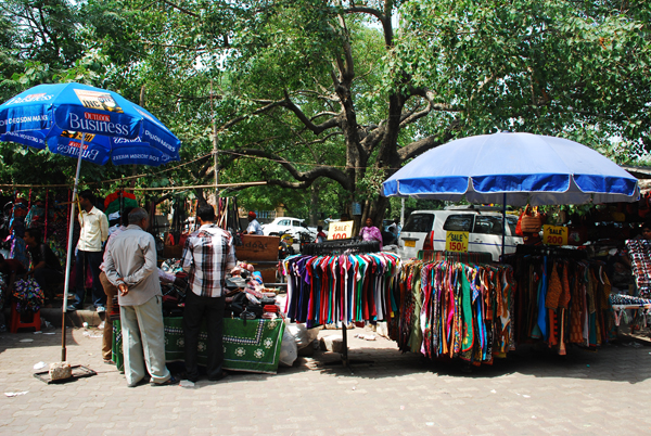 roadside shopping