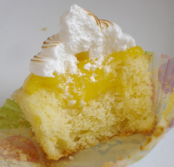 Lemon Cupcake Day  (9)