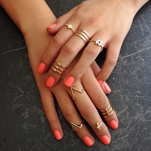 knuckle-rings